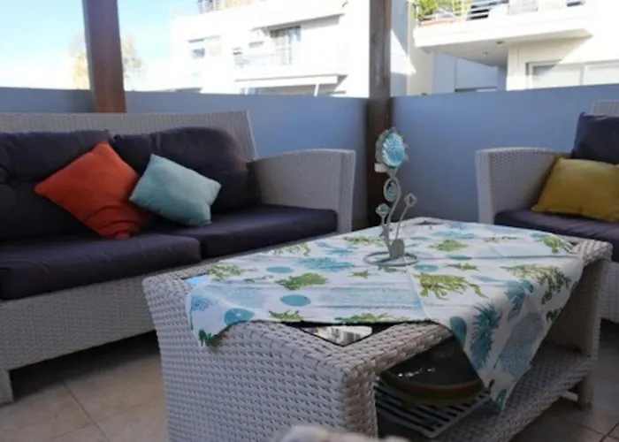 Bayside Apt.